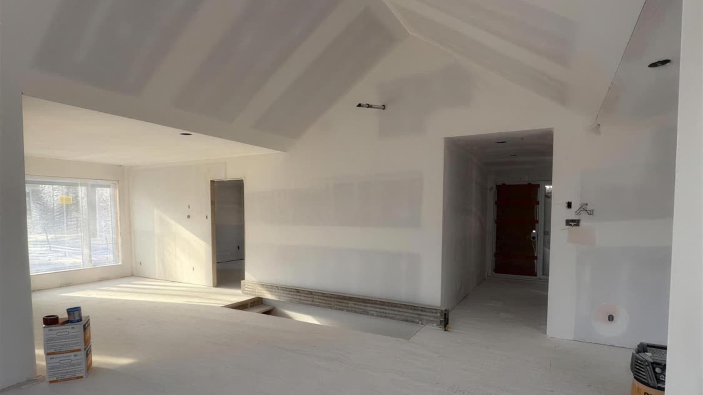 Chantier CFM, finition de gypse